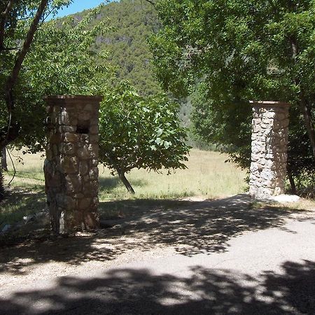 Agriturismo Il Palazzetto Campello sul Clitunno Exterior foto