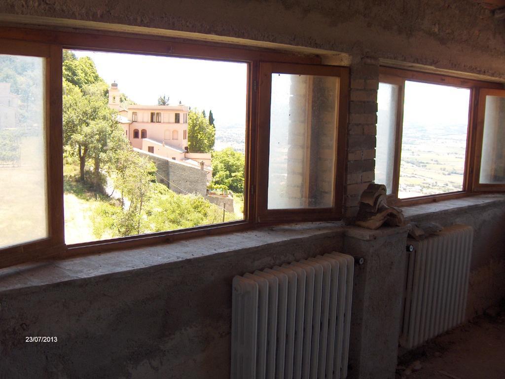 Agriturismo Il Palazzetto Campello sul Clitunno Exterior foto